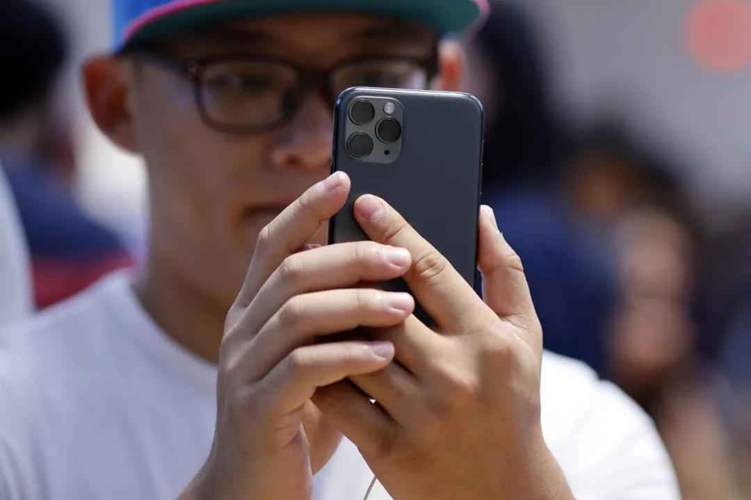 iPhone 11�ռ��û�λ�����ݣ�ƻ�����ͣ��¹����ǻ�