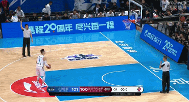 林书豪压哨造犯规3罚球绝杀 没给对手留一点时间