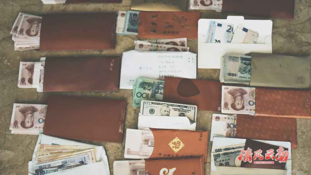 与多人发生性关系的59岁厅官 大量贪腐细节曝光