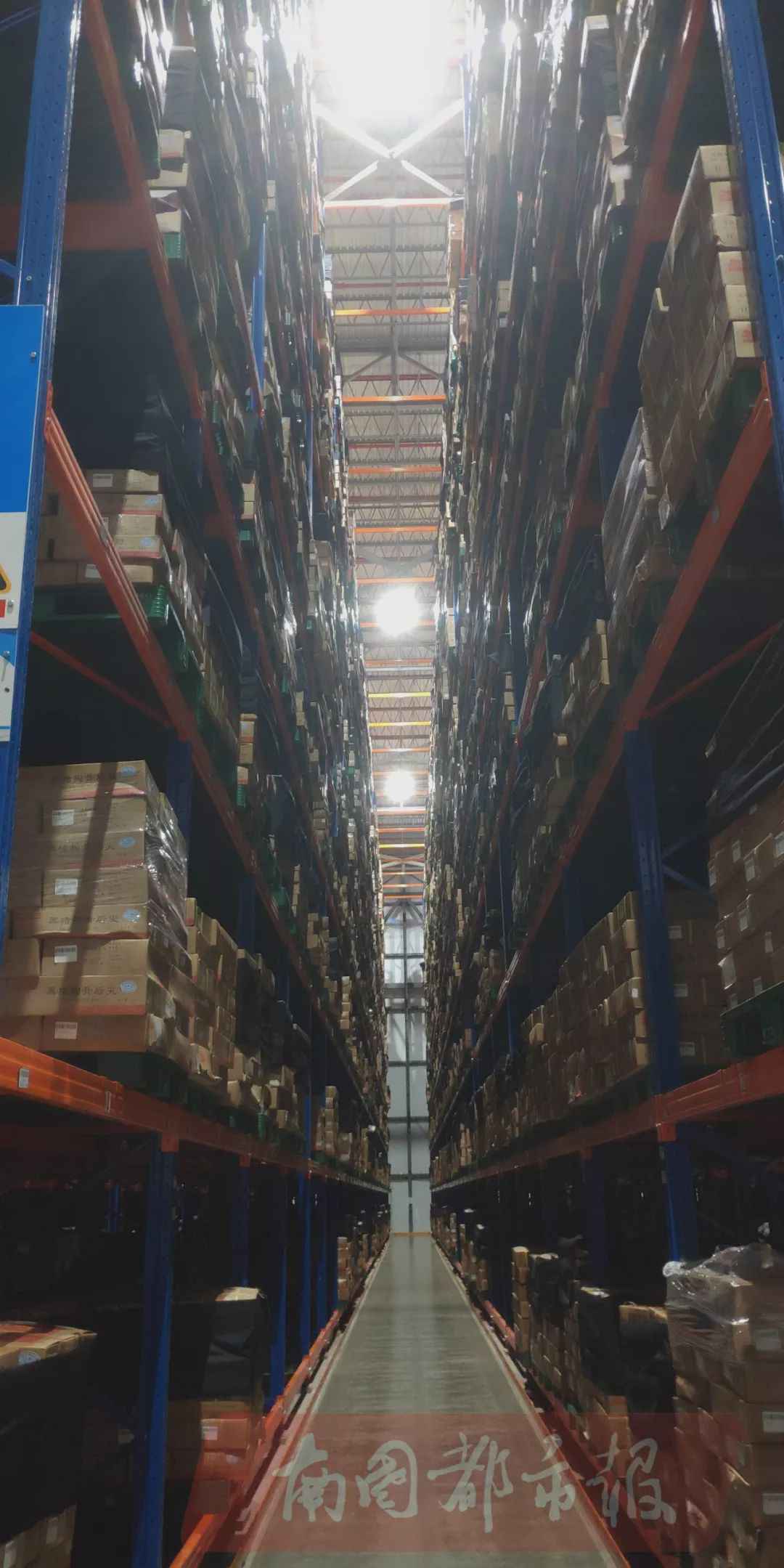 ���غ������ⴢ���⣺��������18�� ���ܸ�21��